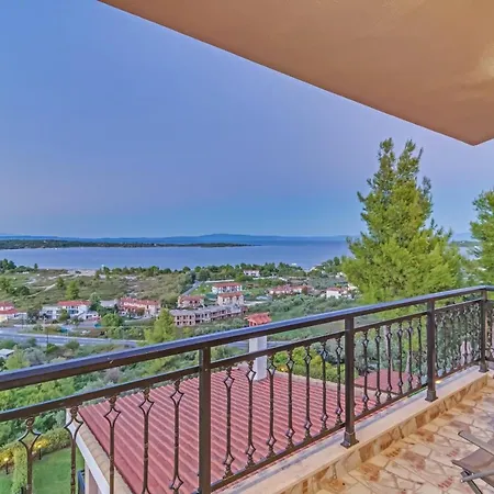 Апартаменты Sea View Villas