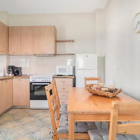 Sea View Villas Apartment *