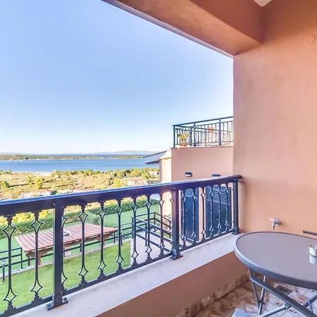 Sea View Villas Apartment *